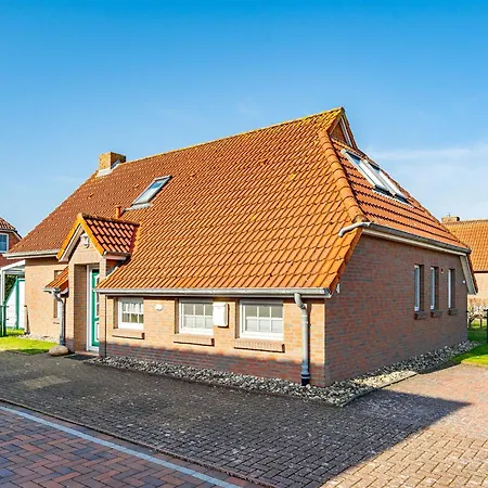 Skipper, Zwei Schlafzimmer, Zwei Baeder, Grosser Garten Und Ueberdachte Terrasse! Hunde Willkommen! Greetsiel